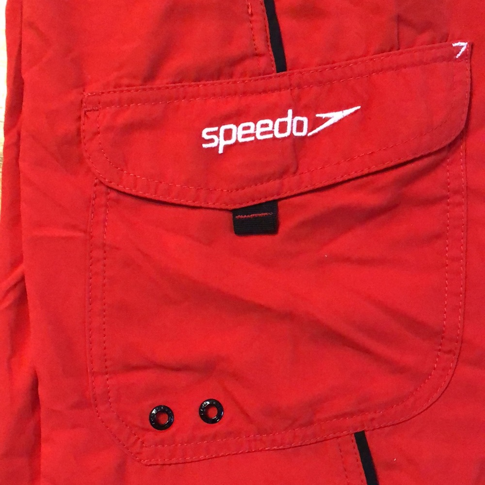 Speedo swim trunks UPF 50+ men’s size small new with tags hydrofuge - Picture 3 of 7